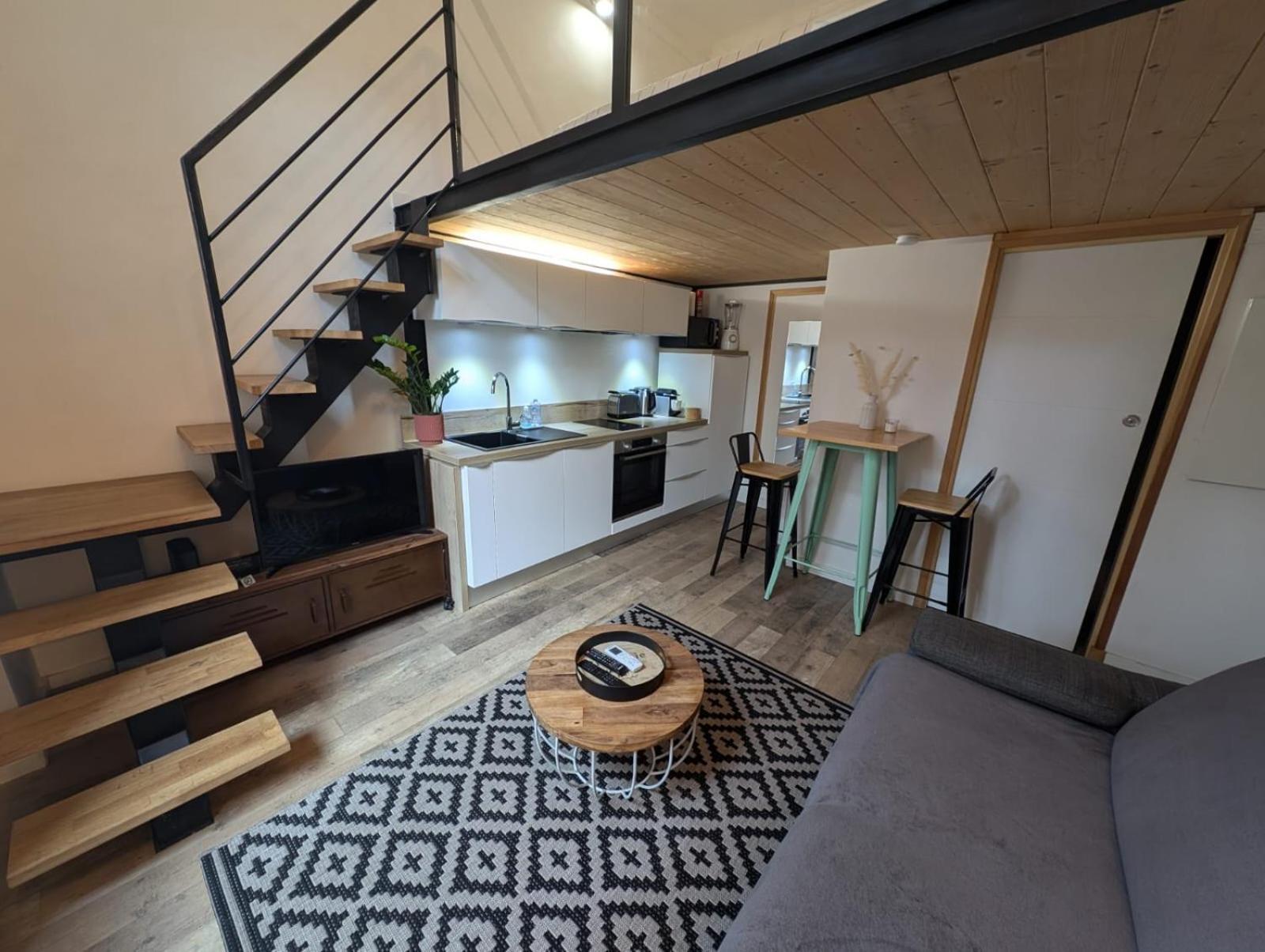 Cannes Centre - Superb Studio With Mezzanine Exterior photo